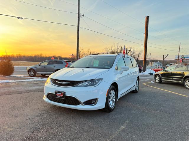 used 2018 Chrysler Pacifica car, priced at $17,500