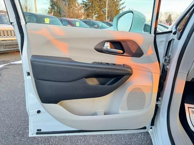 used 2018 Chrysler Pacifica car, priced at $16,999