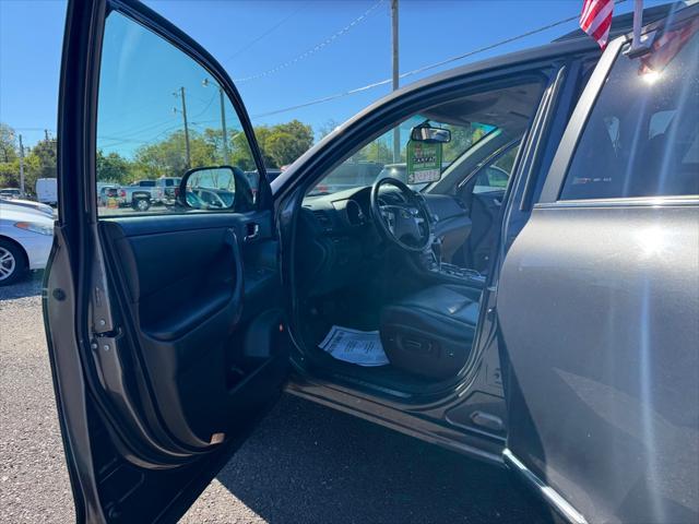 used 2011 Toyota Highlander car, priced at $13,999