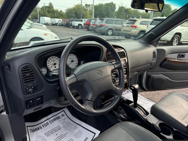 used 2000 Nissan Pathfinder car, priced at $9,500