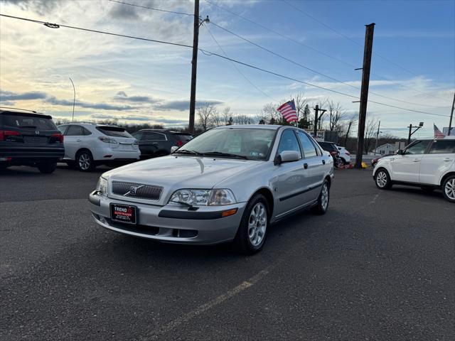 used 2002 Volvo S40 car, priced at $6,999