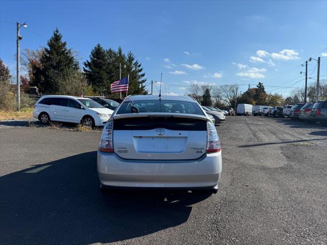 used 2008 Toyota Prius car, priced at $9,999