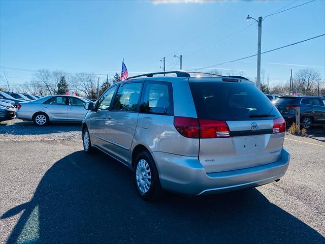 used 2005 Toyota Sienna car, priced at $9,500