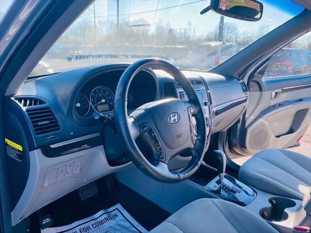 used 2009 Hyundai Santa Fe car, priced at $9,500