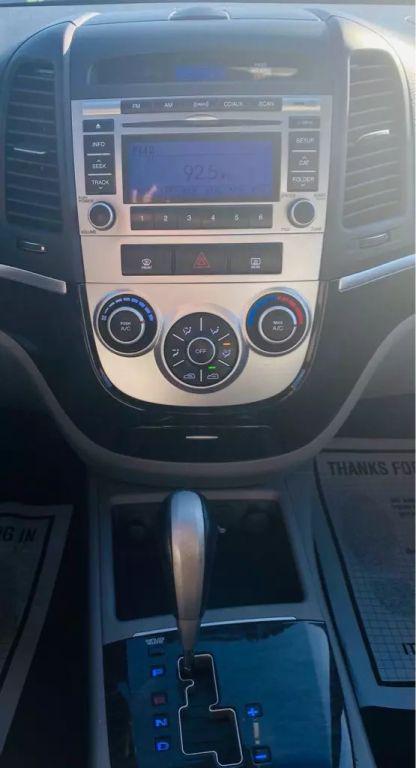 used 2009 Hyundai Santa Fe car, priced at $9,500