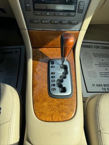 used 2006 Lexus ES 330 car, priced at $7,999