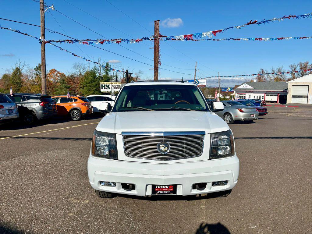 used 2002 Cadillac Escalade EXT car, priced at $10,500