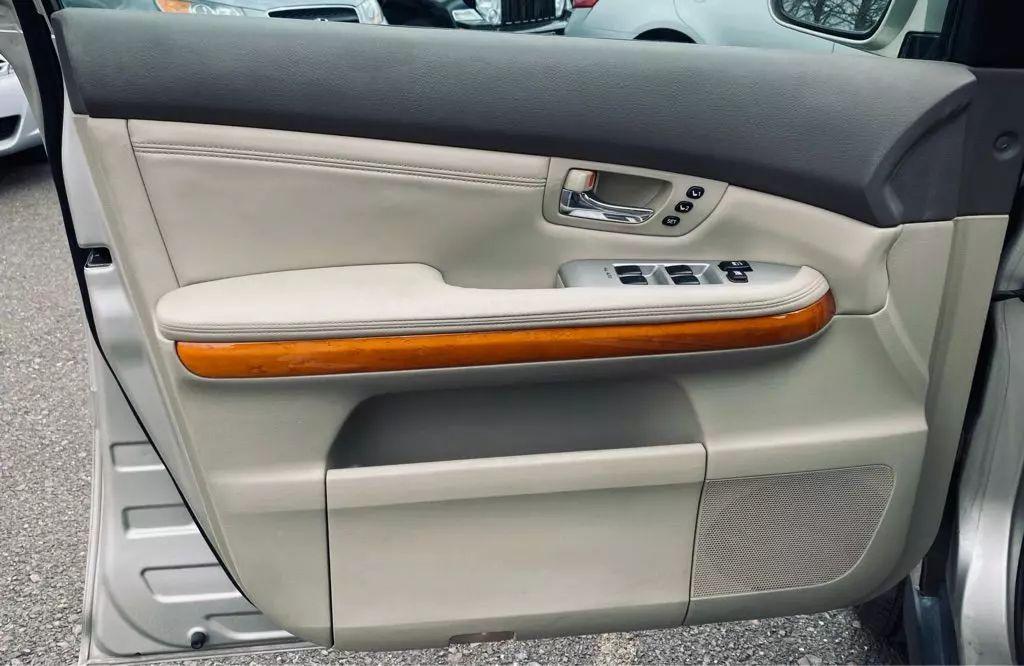 used 2007 Lexus RX 350 car, priced at $10,500