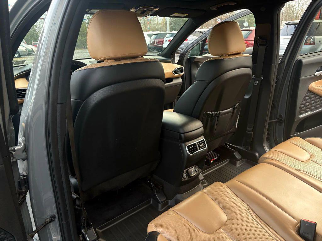 used 2021 Hyundai Santa Fe car, priced at $26,999