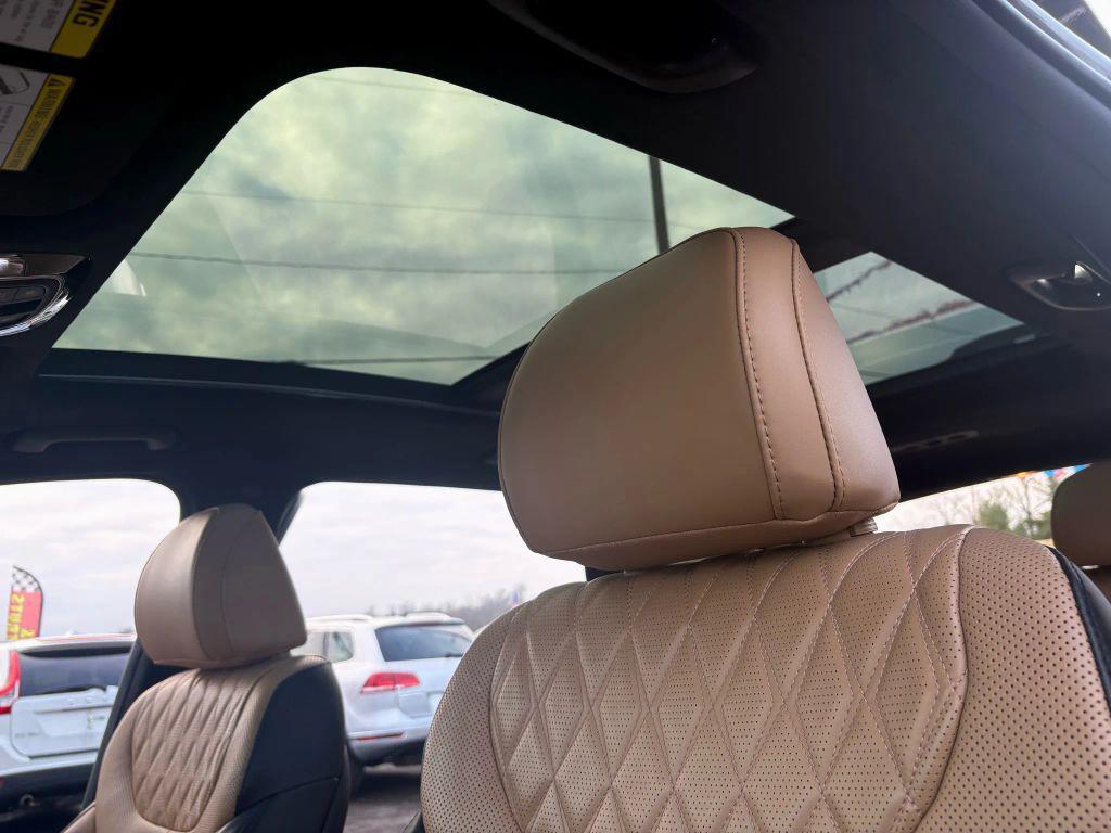 used 2021 Hyundai Santa Fe car, priced at $26,999