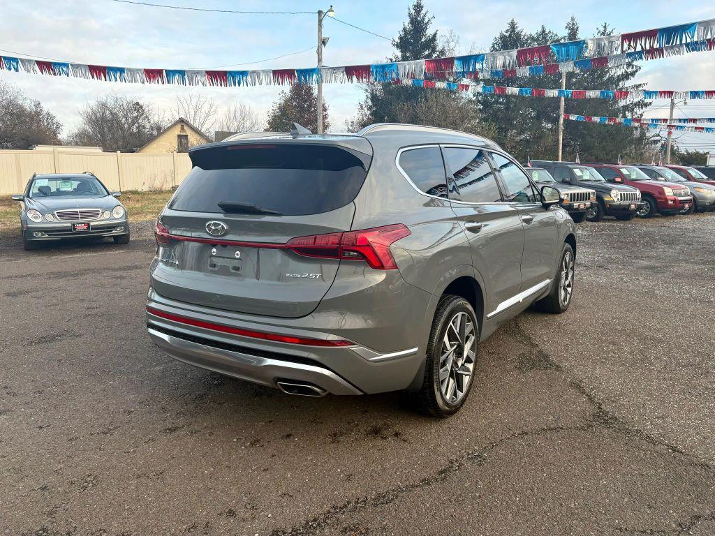 used 2021 Hyundai Santa Fe car, priced at $26,999