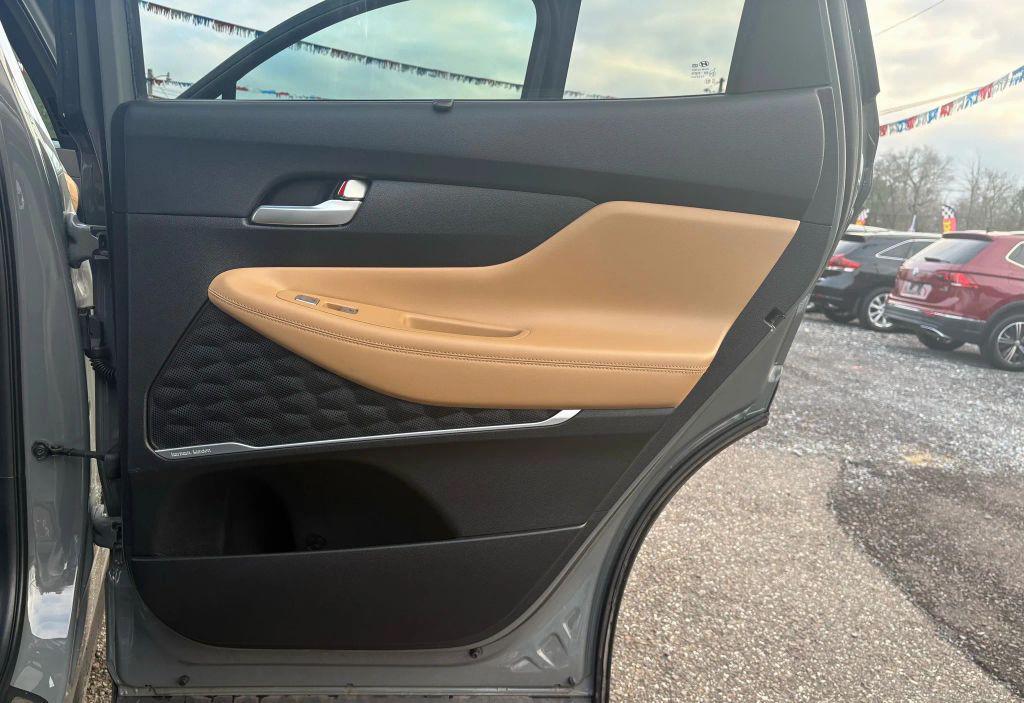 used 2021 Hyundai Santa Fe car, priced at $26,999