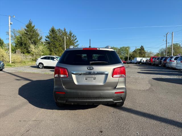 used 2011 Kia Sorento car, priced at $7,999