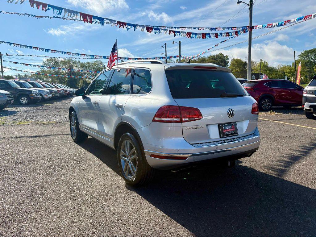 used 2015 Volkswagen Touareg car, priced at $11,999