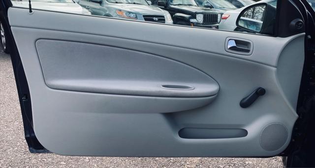 used 2008 Chevrolet Cobalt car, priced at $8,999