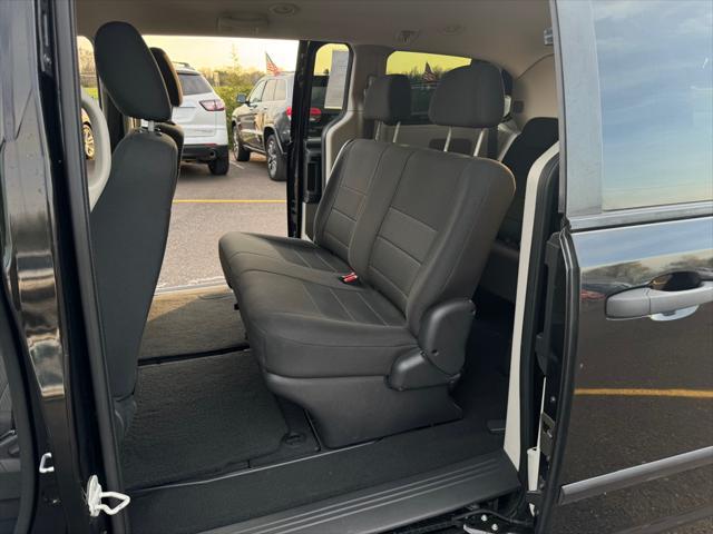 used 2008 Dodge Grand Caravan car, priced at $8,999