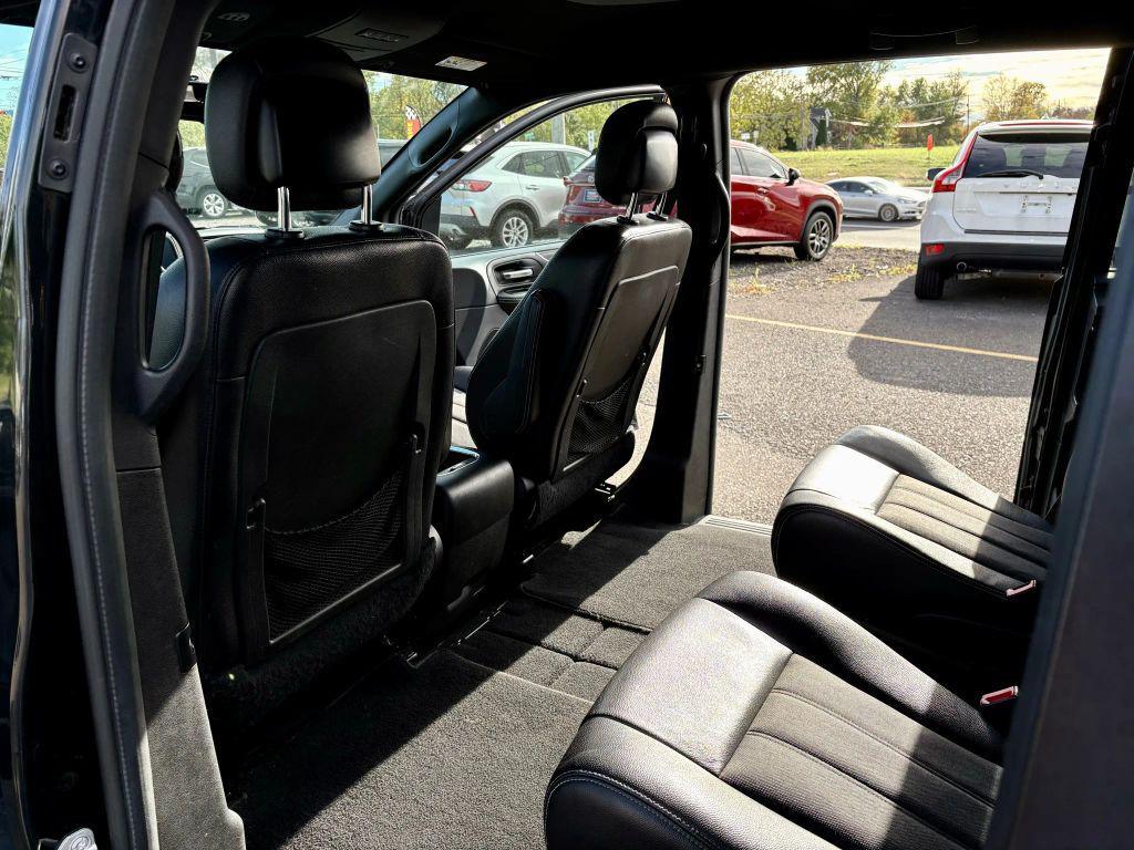 used 2015 Chrysler Town & Country car, priced at $9,500