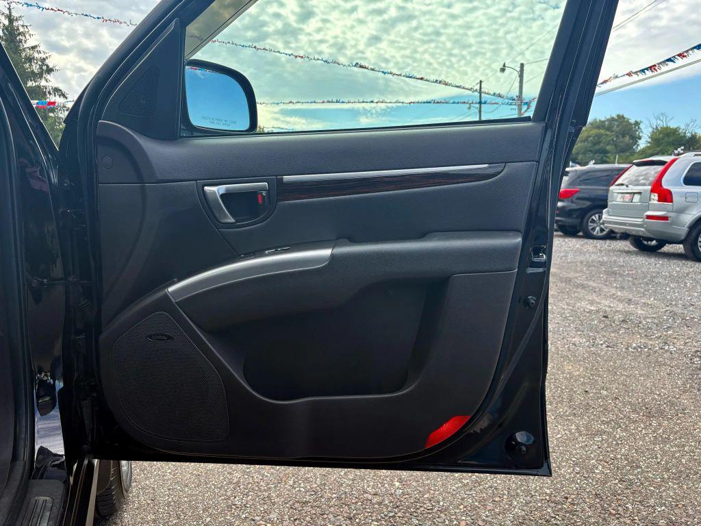 used 2012 Hyundai Santa Fe car, priced at $9,500