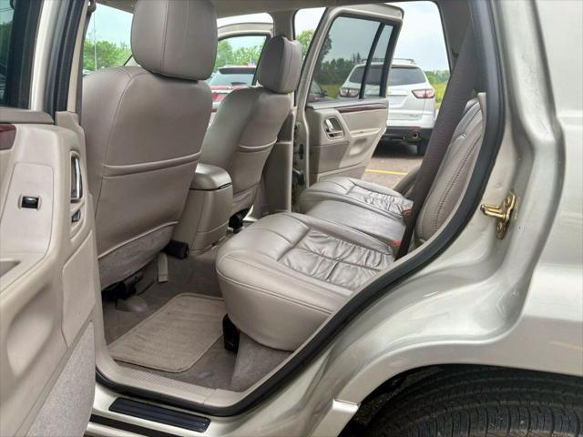 used 2004 Jeep Grand Cherokee car, priced at $10,500