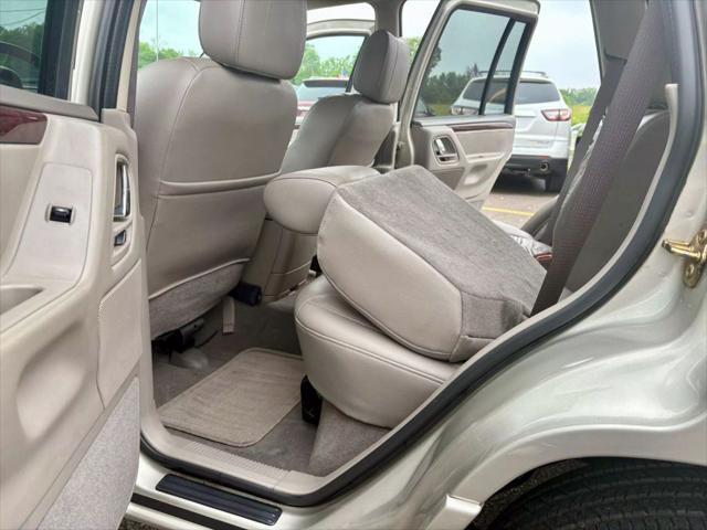 used 2004 Jeep Grand Cherokee car, priced at $10,500