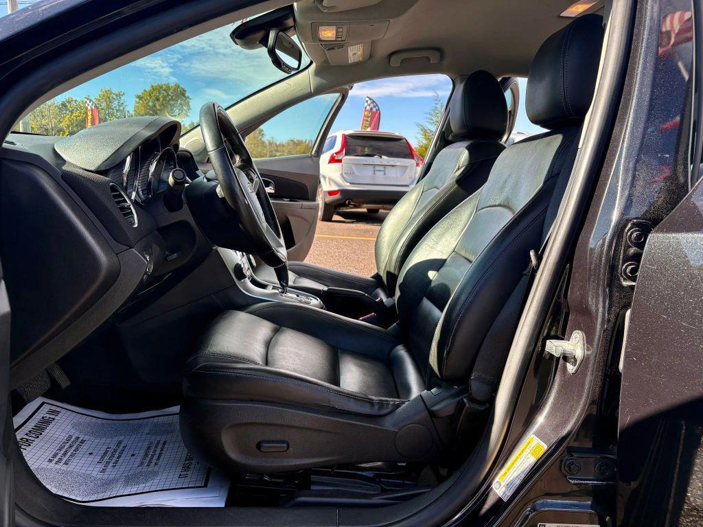 used 2015 Chevrolet Cruze car, priced at $6,500