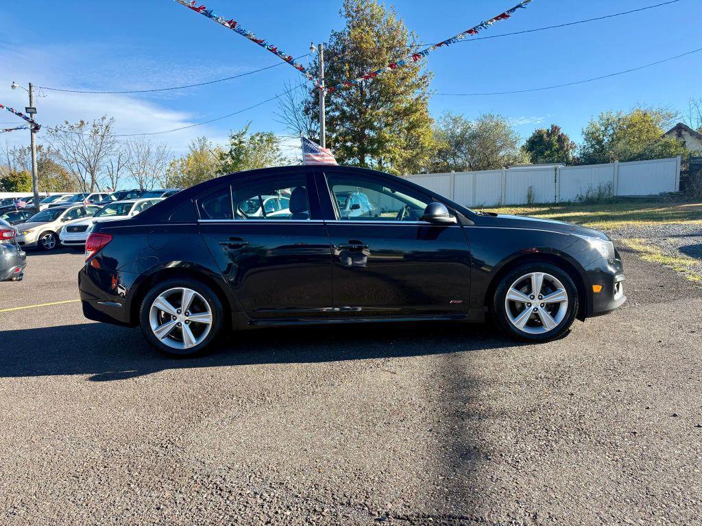 used 2015 Chevrolet Cruze car, priced at $6,500