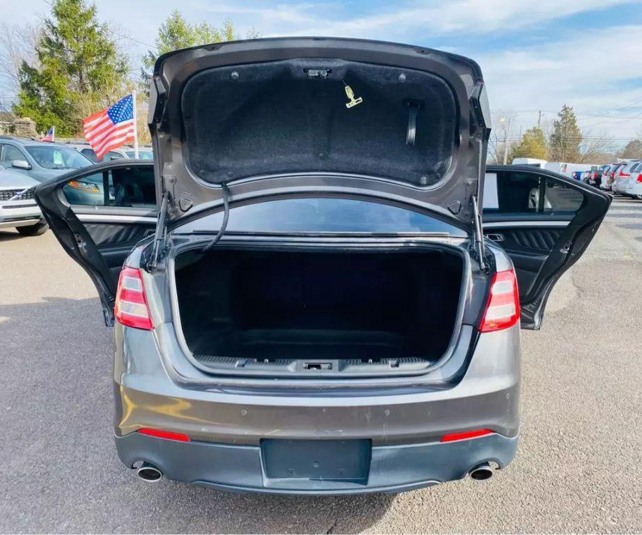 used 2015 Ford Taurus car, priced at $11,500