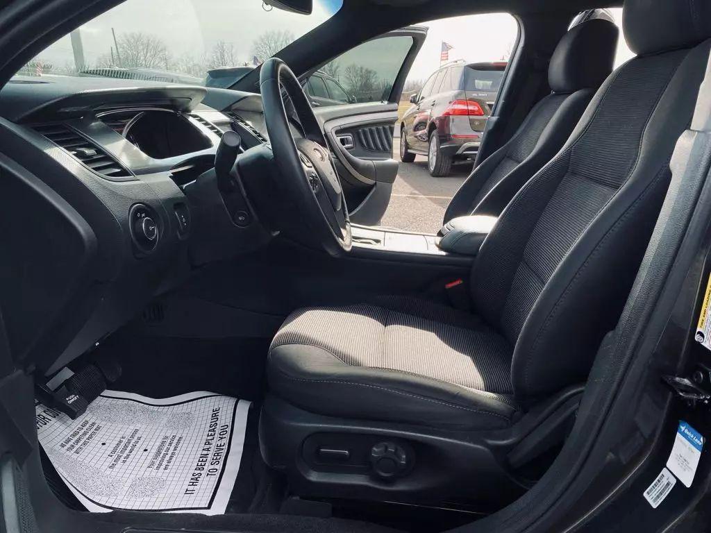 used 2015 Ford Taurus car, priced at $11,500