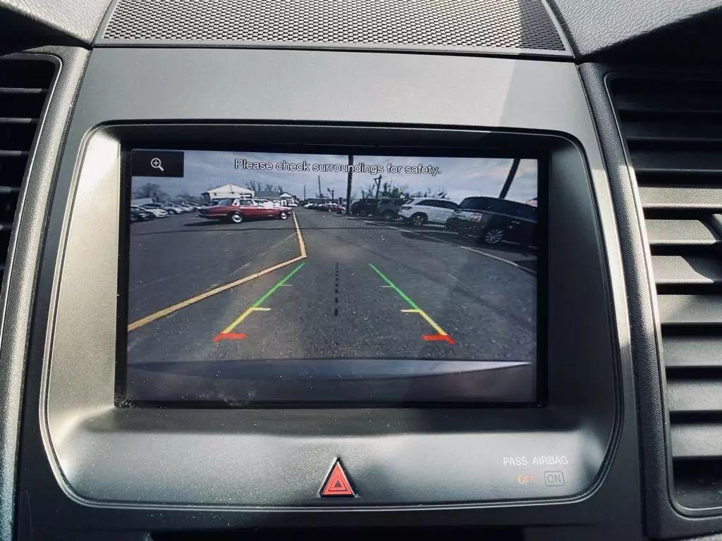 used 2015 Ford Taurus car, priced at $11,500