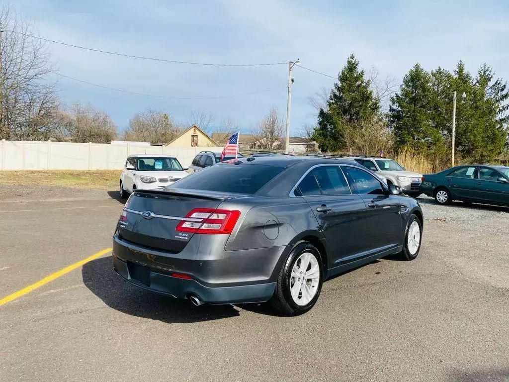 used 2015 Ford Taurus car, priced at $11,500