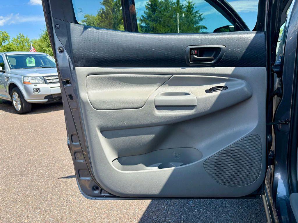 used 2015 Toyota Tacoma car, priced at $18,999