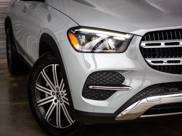 new 2025 Mercedes-Benz GLE-Class car, priced at $80,710