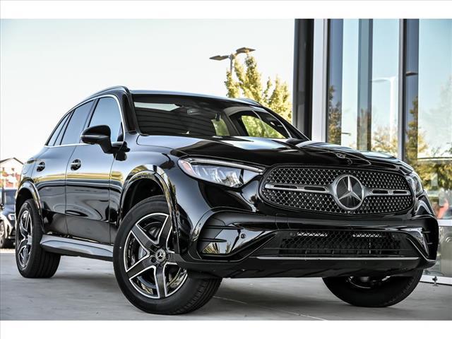 new 2026 Mercedes-Benz GLC 300 car