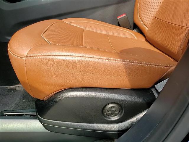 used 2019 Mercedes-Benz AMG GLE 43 car, priced at $36,995