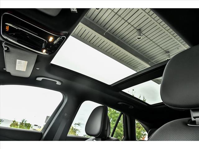 new 2026 Mercedes-Benz GLC 300 car