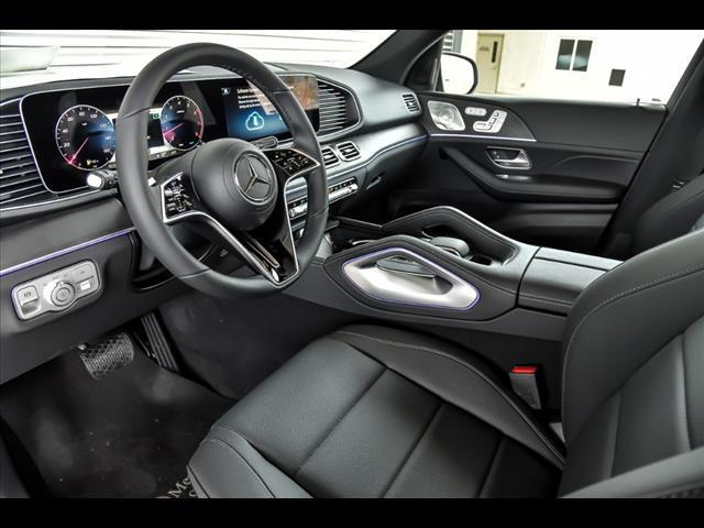 new 2025 Mercedes-Benz GLE 450 car, priced at $78,610
