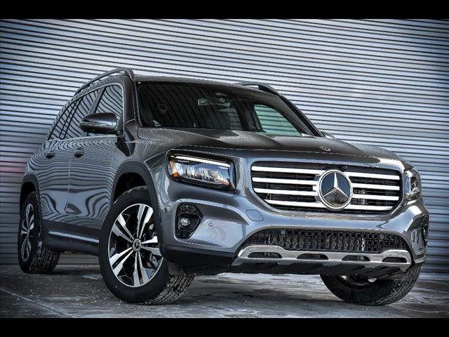 new 2025 Mercedes-Benz GLB 250 car, priced at $53,010