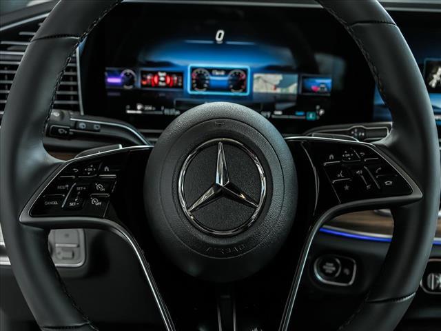 new 2025 Mercedes-Benz GLE 450 car, priced at $75,795