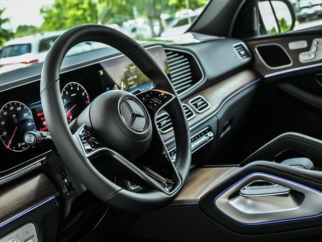 new 2025 Mercedes-Benz GLE 450 car, priced at $75,795