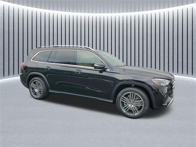 new 2025 Mercedes-Benz GLS 450 car, priced at $92,680