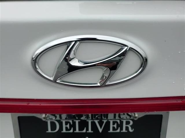 used 2022 Hyundai Santa Fe car, priced at $30,893