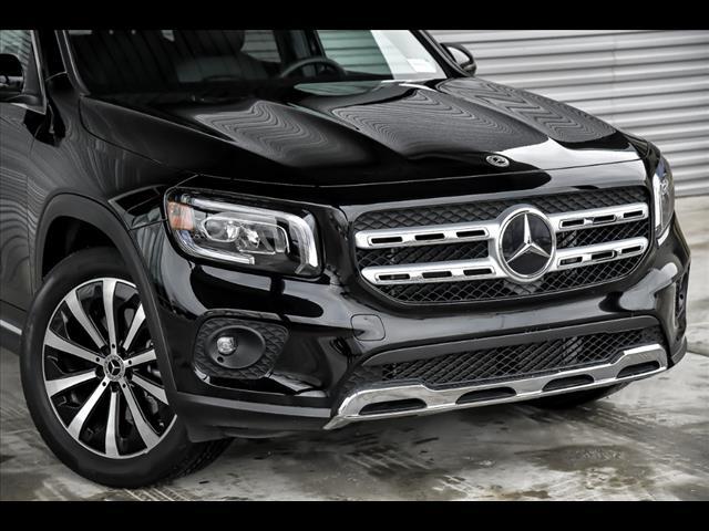 used 2023 Mercedes-Benz GLB 250 car, priced at $41,979