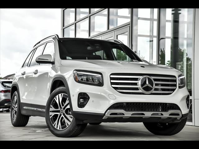 new 2025 Mercedes-Benz GLB 250 car, priced at $51,535