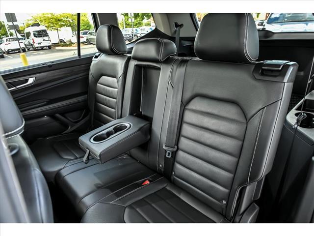 used 2024 Volkswagen Atlas car, priced at $30,811