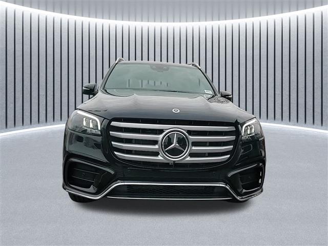 new 2025 Mercedes-Benz GLS 450 car, priced at $98,060