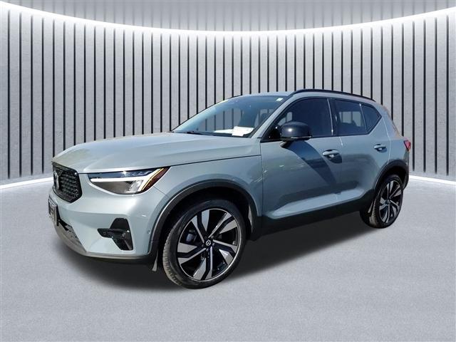 used 2023 Volvo XC40 car, priced at $35,983