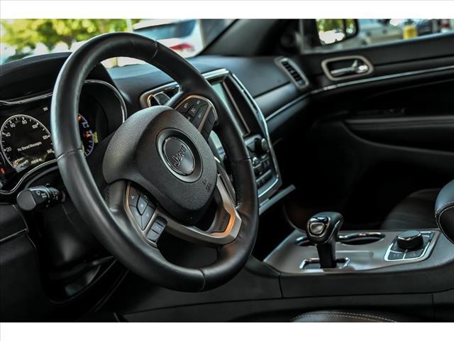 used 2015 Jeep Grand Cherokee car, priced at $17,910