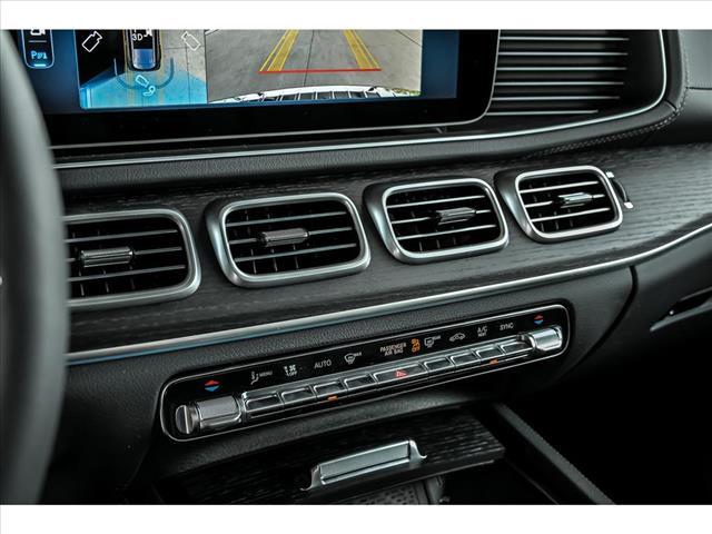 new 2025 Mercedes-Benz GLS 450 car, priced at $91,945