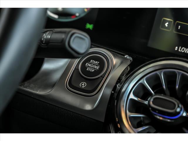 used 2022 Mercedes-Benz GLB 250 car, priced at $26,895