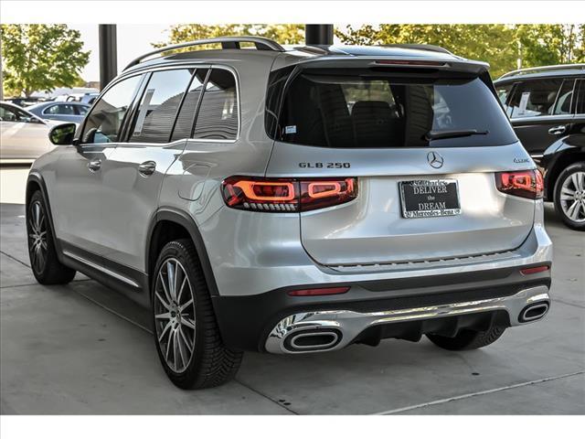 used 2022 Mercedes-Benz GLB 250 car, priced at $26,895